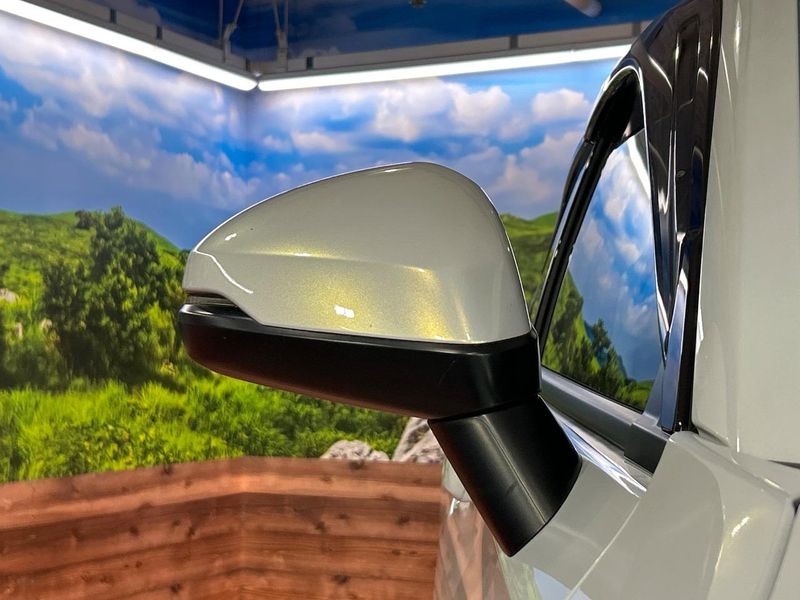 2024 Honda Vezel 6AA-RV5 (UW-6a5d92fb6afd3)[13]