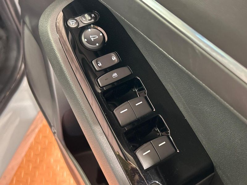 2024 Honda Vezel 6AA-RV5 (UW-6a5d92fb6afd3)[14]