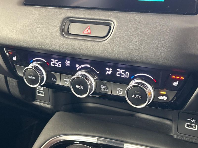 2024 Honda Vezel 6AA-RV5 (UW-6a5d92fb6afd3)[21]