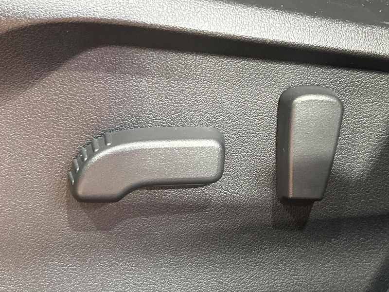 2021 Subaru Forester 5AA-SKE (UW-6a5d931bbad8d)[4]