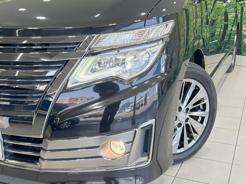 2016 Nissan Elgrand DBA-TE52 (UW-6a5d9325966d2)[15]