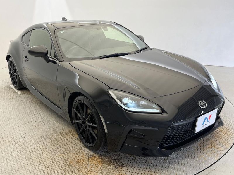 2021 Toyota GR86 3BA-ZN8 (UW-6a5d937432834)[11]