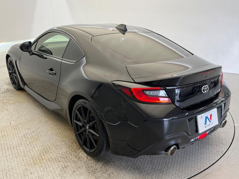 2021 Toyota GR86 3BA-ZN8 (UW-6a5d937432834)[25]