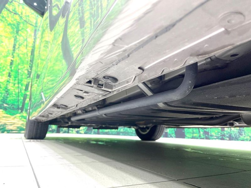2017 Toyota Voxy DBA-ZRR80G (UW-6a5d937b930c0)[26]