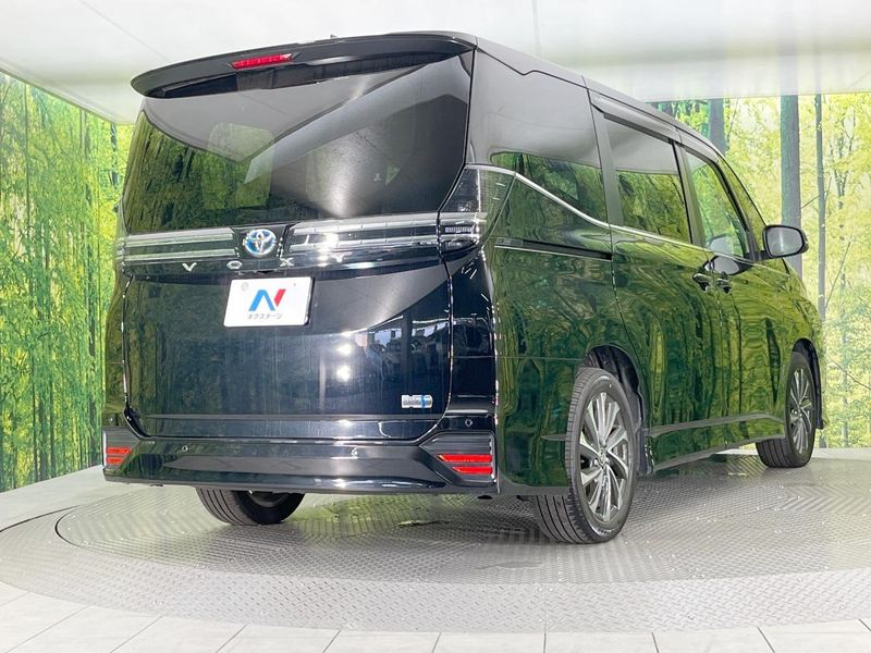 2024 Toyota Voxy 6AA-ZWR90W (UW-6a5d93b92abfc)[15]