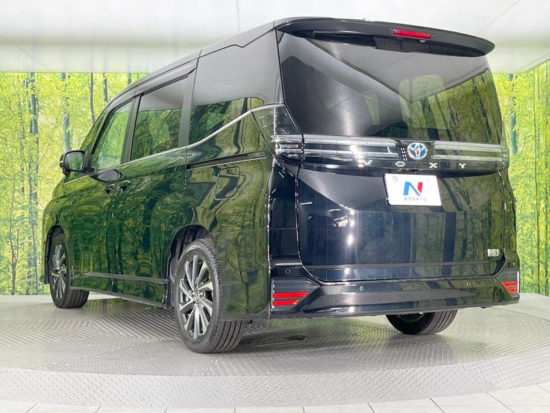 2024 Toyota Voxy 6AA-ZWR90W (UW-6a5d93b92abfc)[17]