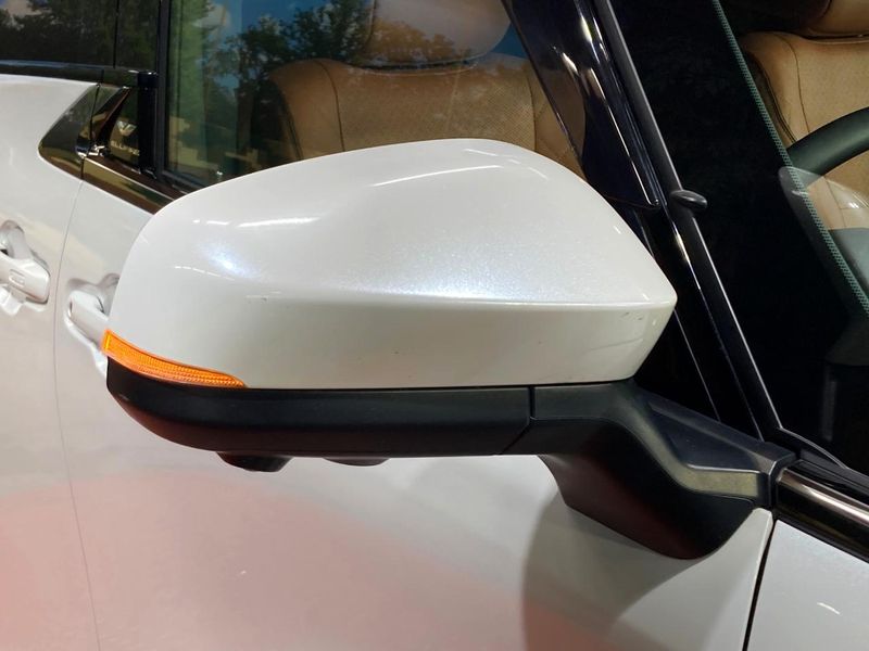 2023 Toyota Vellfire Hybrid 6AA-AAHH40W (UW-6a5ee172aa39c)[4]
