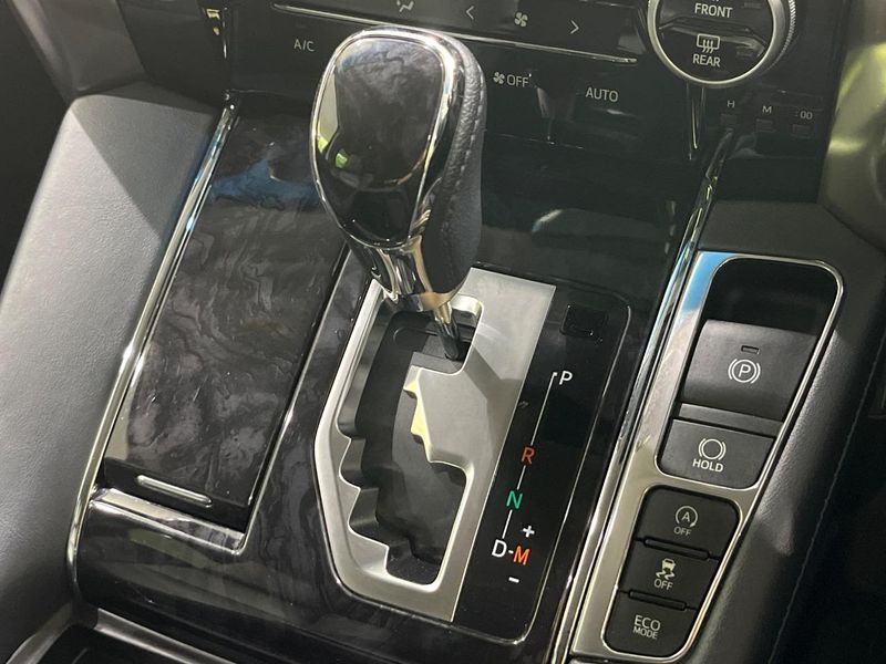 2018 Toyota Vellfire DBA-AGH35W (UW-6a5ee1918c7c9)[20]