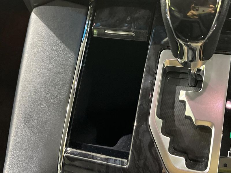 2018 Toyota Vellfire DBA-AGH35W (UW-6a5ee1918c7c9)[19]