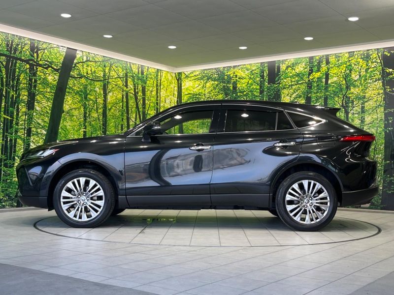 2022 Toyota Harrier Hybrid 6AA-AXUH80 (UW-6a5ee1b24958f)[20]