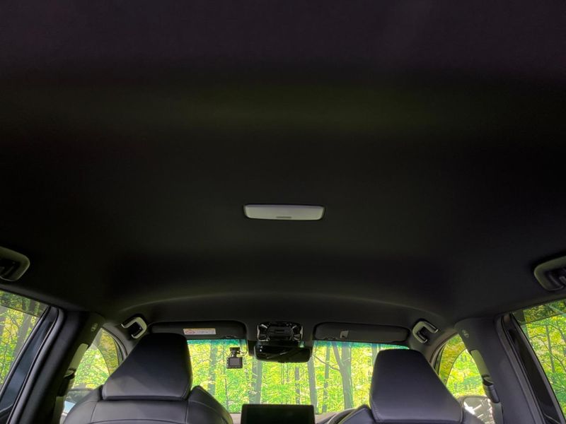 2022 Toyota Harrier Hybrid 6AA-AXUH80 (UW-6a5ee1b24958f)[16]
