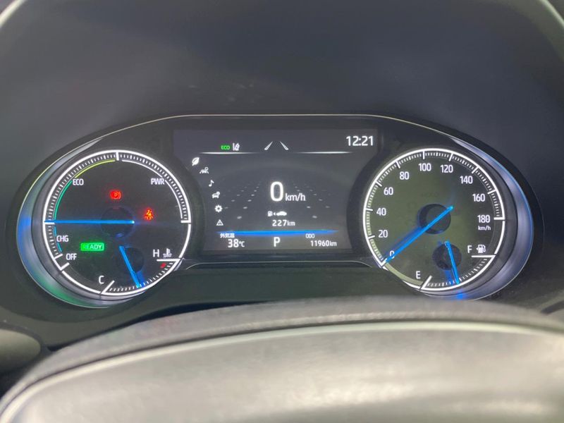 2023 Toyota Harrier Hybrid 6AA-AXUH80 (UW-6a5ee1b3b3558)[23]