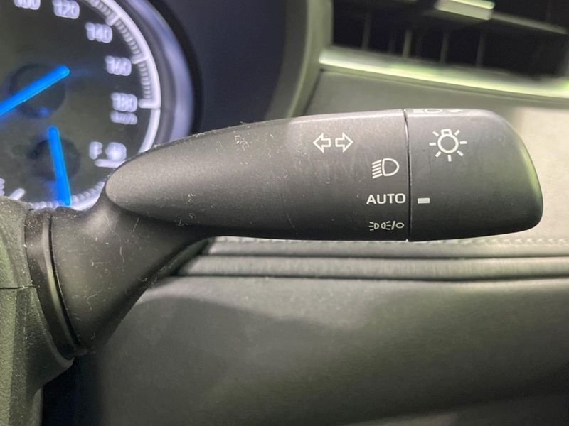 2023 Toyota Harrier Hybrid 6AA-AXUH80 (UW-6a5ee1b3b3558)[21]