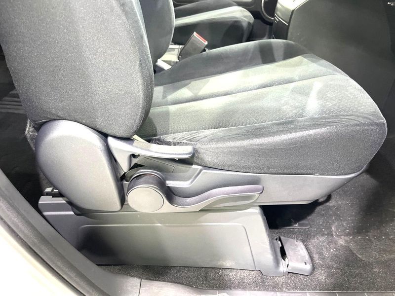 2013 Mitsubishi Delica D:5 LDA-CV1W (UW-6a5ee20018935)[14]