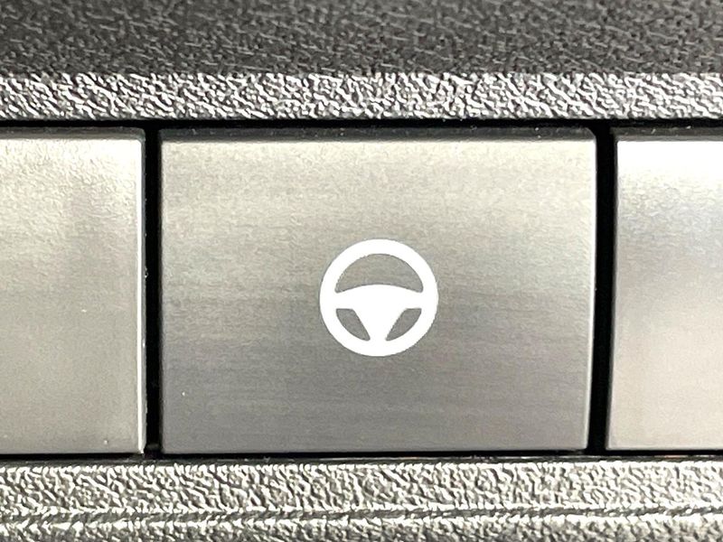 2021 Nissan Aura 6AA-FE13 (UW-6a5ee22aa9549)[27]