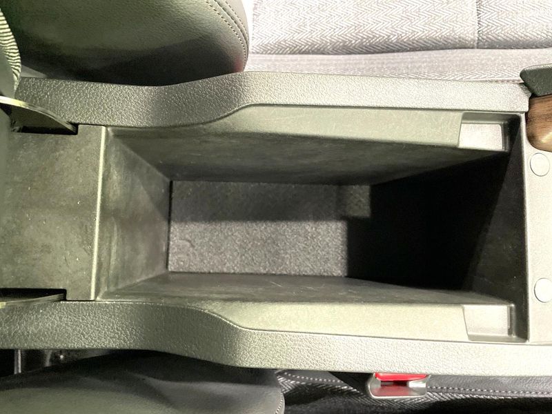 2021 Nissan Aura 6AA-FE13 (UW-6a5ee22aa9549)[21]