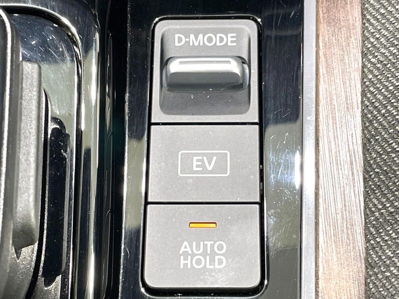 2021 Nissan Aura 6AA-FE13 (UW-6a5ee22aa9549)[18]