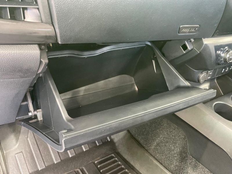2019 Toyota Hilux QDF-GUN125 (UW-6a5ee26fabd71)[25]