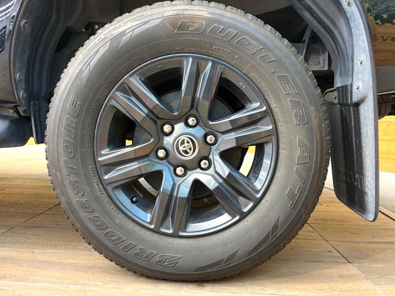 2024 Toyota Hilux 3DF-GUN125 (UW-6a5ee270a7650)[14]