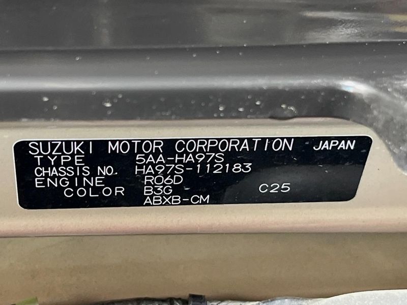 2022 Suzuki Alto 5AA-HA97S (UW-6a5ee27bac587)[1]