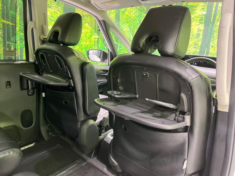 2019 Nissan Serena DAA-HFC27 (UW-6a5ee28f86e63)[28]