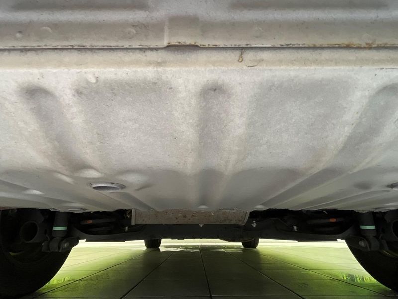 2019 Nissan Serena DAA-HFC27 (UW-6a5ee28fb482f)[28]