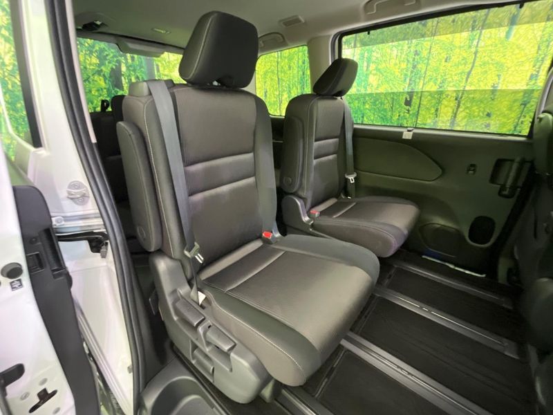 2019 Nissan Serena DAA-HFC27 (UW-6a5ee28fb482f)[22]