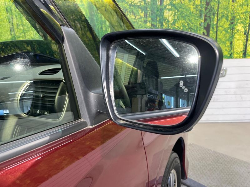 2019 Nissan Serena DAA-HFC27 (UW-6a5ee2906bc1b)[23]