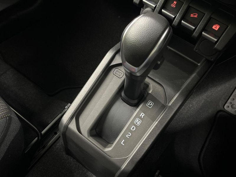 2025 Suzuki Jimny 3BA-JB64W (UW-6a5ee2a4e1a2c)[17]