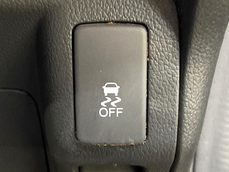 2013 Honda N-BOX CUSTOM DBA-JF1 (UW-6a5ee2ad1904e)[14]