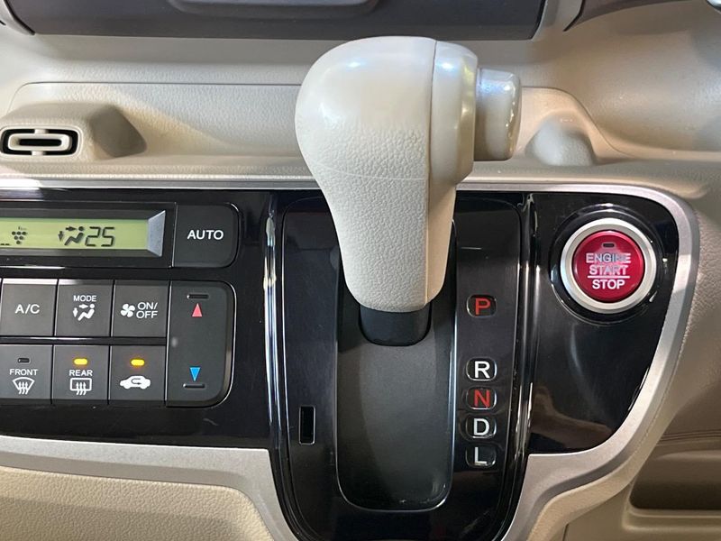 2014 Honda N-BOX DBA-JF1 (UW-6a5ee2ae19d08)[12]