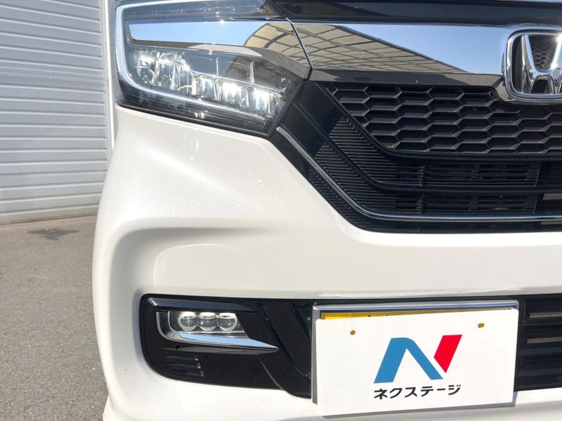 2018 Honda N-BOX CUSTOM DBA-JF3 (UW-6a5ee2c57e230)[5]
