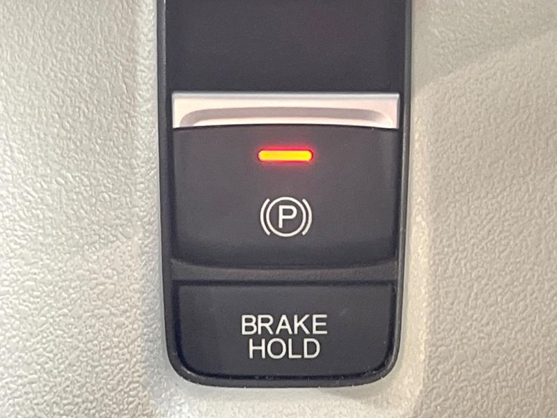2024 Honda N-BOX 6BA-JF5 (UW-6a5ee2dd2c3f9)[21]