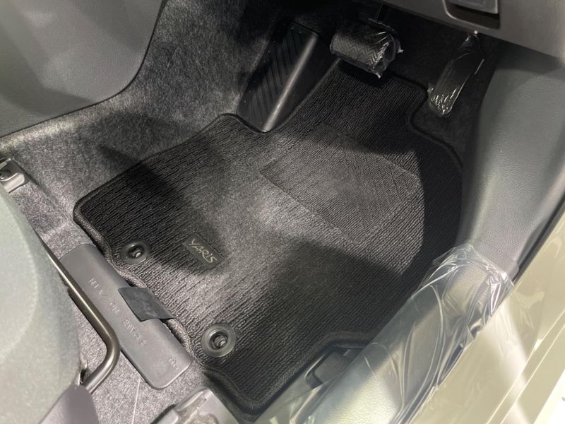 2021 Toyota Yaris 5BA-KSP210 (UW-6a5ee31ad290f)[26]