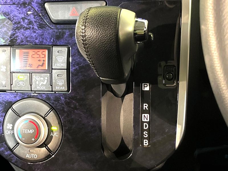 2019 Daihatsu Tanto DBA-LA600S (UW-6a5ee34331f28)[19]