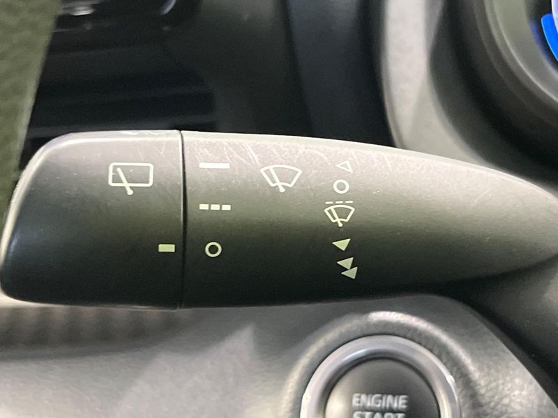 2020 Toyota Yaris 5BA-MXPA10 (UW-6a5ee3f7641ab)[14]