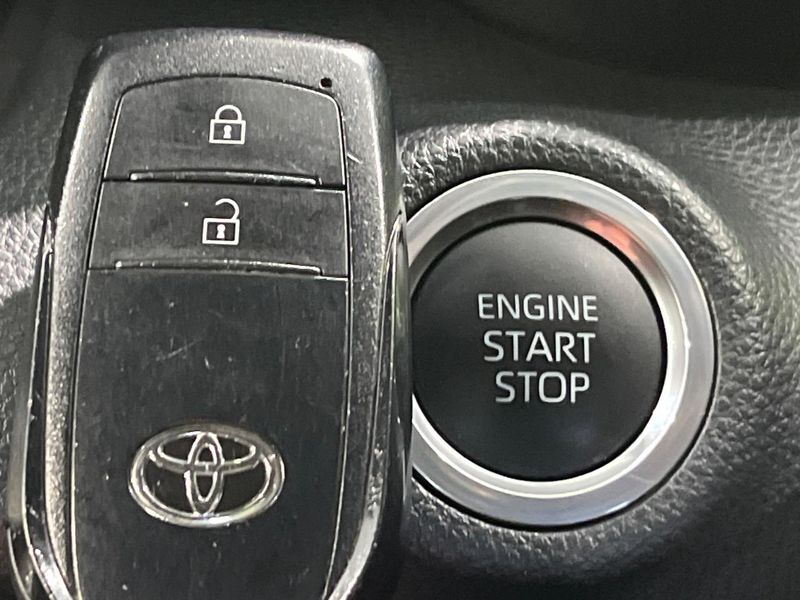 2020 Toyota Yaris 5BA-MXPA10 (UW-6a5ee3f7641ab)[13]