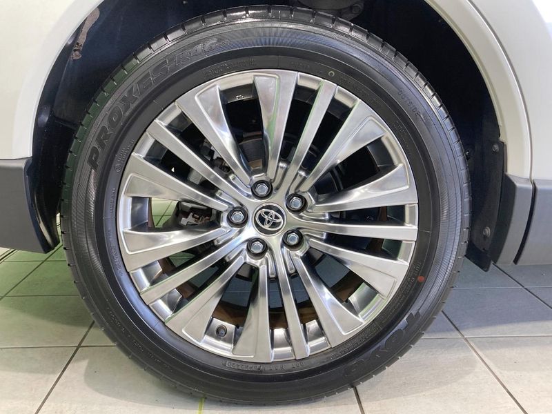 2020 Toyota Harrier 6BA-MXUA80 (UW-6a5ee41739651)[23]