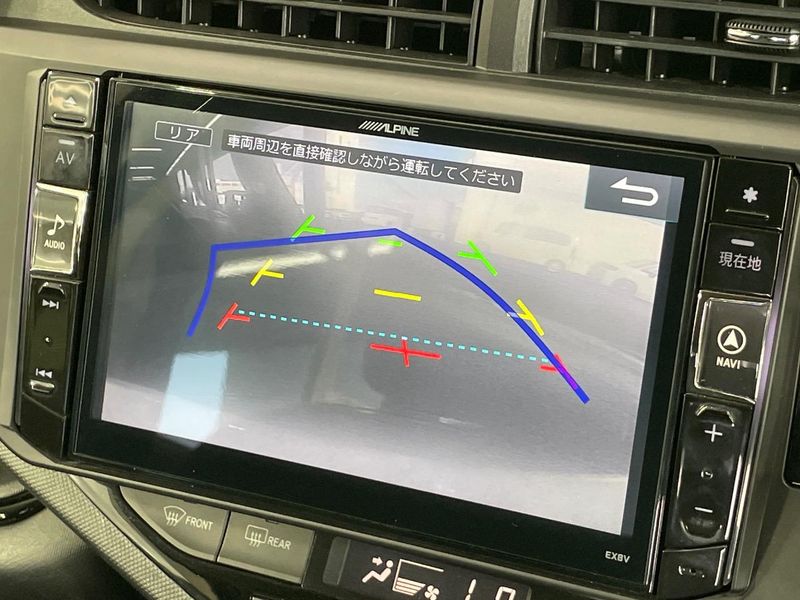 2016 Toyota Aqua DAA-NHP10 (UW-6a5ee43aa81e5)[28]