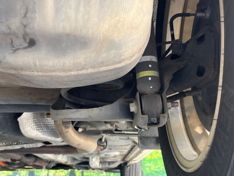 2013 Toyota Aqua DAA-NHP10 (UW-6a5ee43f08082)[15]