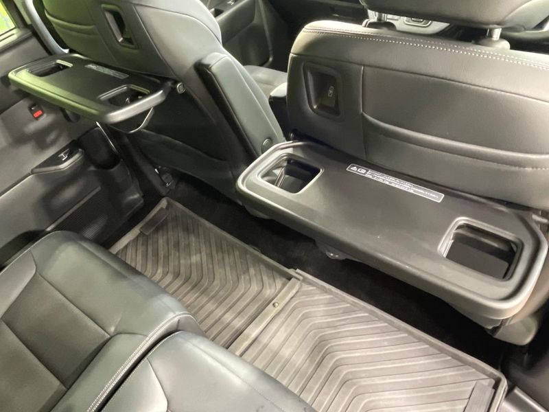 2022 Honda Step Wagon 6AA-RP8 (UW-6a5ee4643ff9d)[13]
