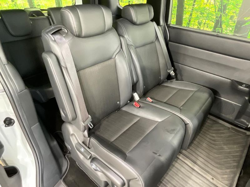 2022 Honda Step Wagon 6AA-RP8 (UW-6a5ee4643ff9d)[9]