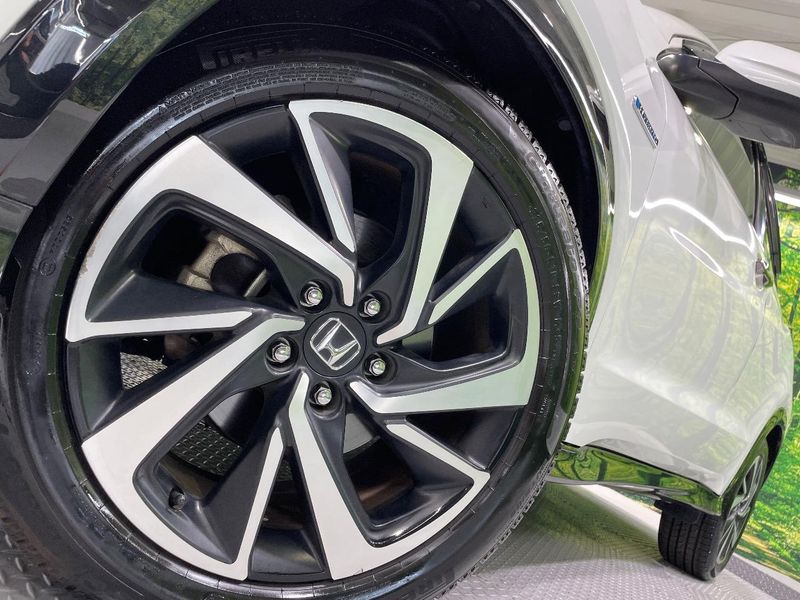 2016 Honda Vezel DAA-RU3 (UW-6a5ee46929014)[6]