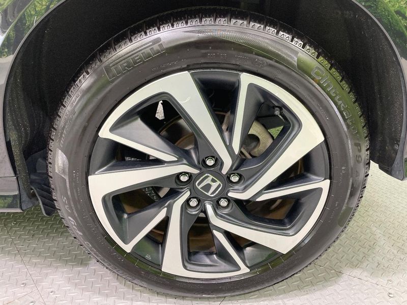2016 Honda Vezel DAA-RU3 (UW-6a5ee46929014)[8]