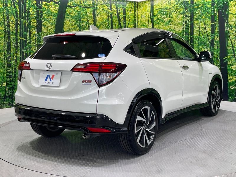 2016 Honda Vezel DAA-RU3 (UW-6a5ee46929014)[17]
