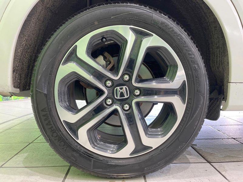 2018 Honda Vezel DAA-RU3 (UW-6a5ee46b4bbc7)[15]