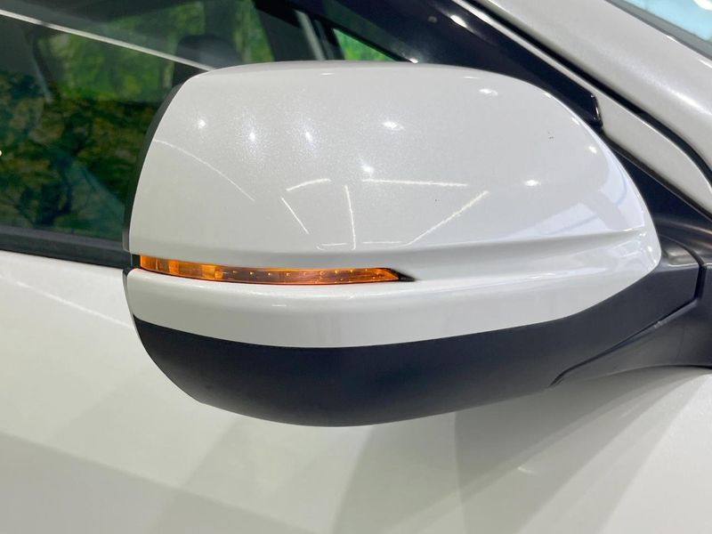 2018 Honda Vezel DAA-RU3 (UW-6a5ee46b4bbc7)[14]