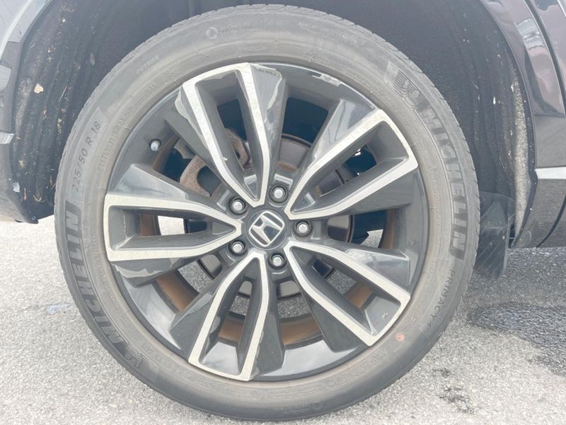 2021 Honda Vezel 6AA-RV5 (UW-6a5ee47119299)[22]