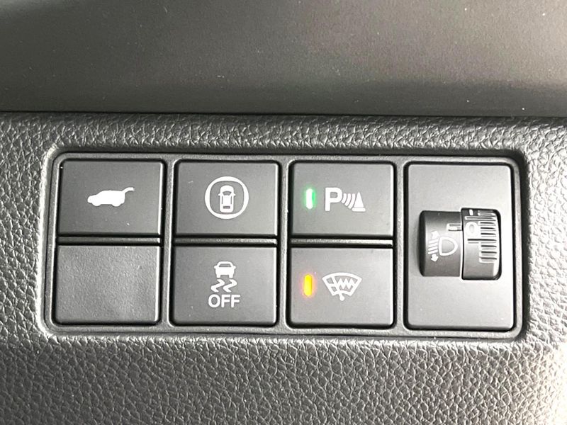 2021 Honda Vezel 6AA-RV5 (UW-6a5ee47499618)[7]