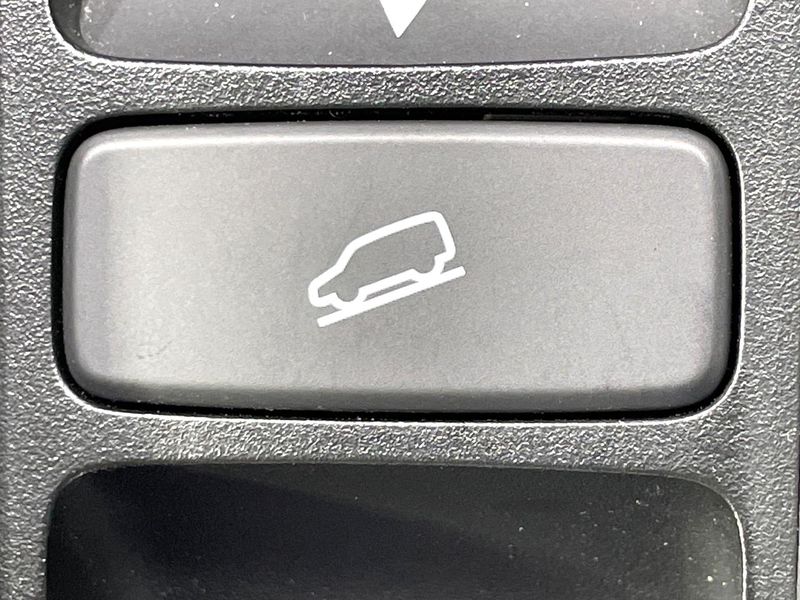 2023 Honda ZR-V 6AA-RZ4 (UW-6a5ee481caeba)[29]